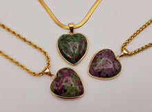Load image into Gallery viewer, Crystal choker heart Necklace Blood Stone Healing Crystal Golden tone