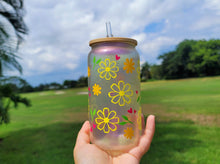 Load image into Gallery viewer, Glittery & Shiny Daisy Cup Iced Coffee Cup Glass