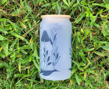 Load image into Gallery viewer, Color Changing Mushroom Beer Can Glass | Boho Mushroom Coffee Glass