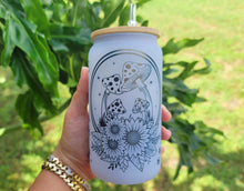 Load image into Gallery viewer, Color Changing Mushroom Beer Can Glass | Boho Mushroom Coffee Glass