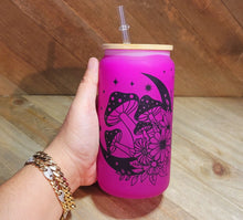 Load image into Gallery viewer, Color Changing Mushroom Beer Can Glass | Boho Mushroom Coffee Glass