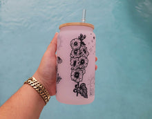 Load image into Gallery viewer, Color Changing Mushroom Beer Can Glass | Boho Mushroom Coffee Glass