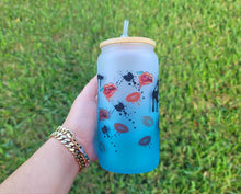 Load image into Gallery viewer, Drippy Mushroom Beer Can Glass With Kisses all over | Custom Cup with Lid & Straw
