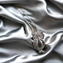 Load image into Gallery viewer, 100 % Natural Handmade Crystal Moldavite Owl Locker Necklace