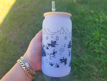 Load image into Gallery viewer, Color Changing Cup Frog Moth Beer Can Glass Witchy Gifts Crystal Moth