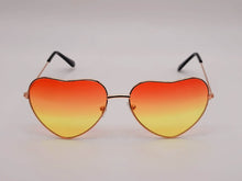 Load image into Gallery viewer, Lb diamond - Heart Shape Heart Sunglasses Retro Vintage Boho