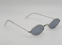 Load image into Gallery viewer, Popular Fashion Small Oval Unisex Luxury Sunglasses Vintage Punk