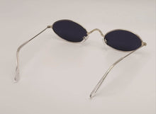 Load image into Gallery viewer, Popular Fashion Small Oval Unisex Luxury Sunglasses Vintage Punk
