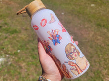 Load image into Gallery viewer, Borosilicate Glass Water DIVA, independent Girl , S Blondie Cup , Cute