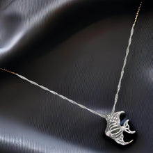 Load image into Gallery viewer, 100 % Natural Handmade Crystal Moldavite Fish Locker Necklace