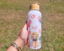 Load image into Gallery viewer, Borosilicate Glass Water DIVA, independent Girl , S Blondie Cup , Cute