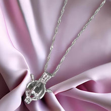 Load image into Gallery viewer, 100 % Natural Handmade Crystal Moldavite Angel Locker Necklace