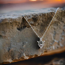Load image into Gallery viewer, 100 % Natural Handmade Crystal Moldavite Angel Locker Necklace