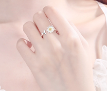 Load image into Gallery viewer, Adjustable Open Flower Ring High Quality 925 Stamped Sterling Silver Sunflower