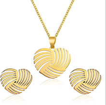 Load image into Gallery viewer, Cute Heart Dainty Necklace & earring Gift set Gold Tone