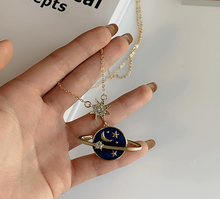 Load image into Gallery viewer, dainty planet choker or necklace / Saturn necklace / ufo necklace /