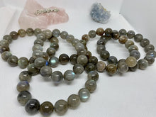 Load image into Gallery viewer, Natural labradorite Bracelet - Stone of transformation