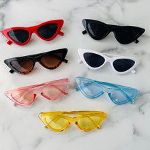 Load image into Gallery viewer, Retro Triangle Cat Eye Sunglasses | Cateye Sunglasses | Retro Sunglasses | Alisa Sunglasses