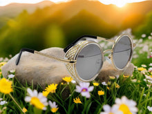 Load image into Gallery viewer, Trendy Fashion Steampunk Vintage Unisex Luxury Sunglasses
