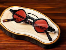 Load image into Gallery viewer, Fashion Small Frame Round Sunglasses Vintage Black Sunglasses Steampunk
