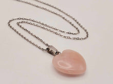 Load image into Gallery viewer, Elegant Heart-Shaped Rose Quartz Necklace - Perfect Daily Wear Jewelry
