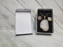 Load image into Gallery viewer, Druzy Necklace &amp; Earrings Gift Set White
