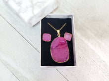 Load image into Gallery viewer, Druzy Necklace &amp; Earrings Gift Set Amethyst
