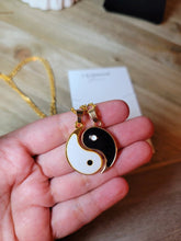 Load image into Gallery viewer, 2 PC Couple Necklace - Trendy Couple necklace Ying Yang Necklace
