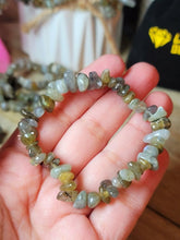 Load image into Gallery viewer, labradorite Bracelet Handmade Genuine Crystal Stretch  Bracelet
