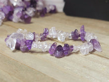 Load image into Gallery viewer, Amethyst &amp; Clear Quartz Healing Bracelet Chip Bracelet Stretch
