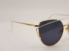 Load image into Gallery viewer, Retro Triangle Cat Eye Sunglasses | Cateye Sunglasses  Vintage Sunglasses
