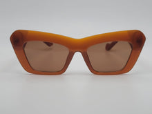 Load image into Gallery viewer, Retro Triangle Cat Eye Sunglasses | Cateye Sunglasses  Vintage Sunglasses
