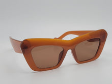 Load image into Gallery viewer, Retro Triangle Cat Eye Sunglasses | Cateye Sunglasses  Vintage Sunglasses
