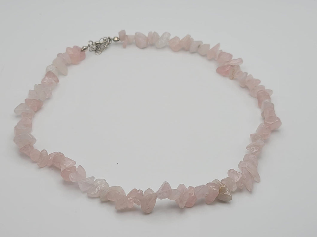 Rose  Quartz Chip Choker Necklace Silver tone Gorgeous Choker