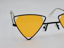 Load image into Gallery viewer, Retro Triangle Cat Eye Sunglasses | Cateye Vintage Sunglasses Steampunk
