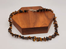 Load image into Gallery viewer, Tiger Eye Choker Necklace Silver tone Gorgeous Choker Chip Stones
