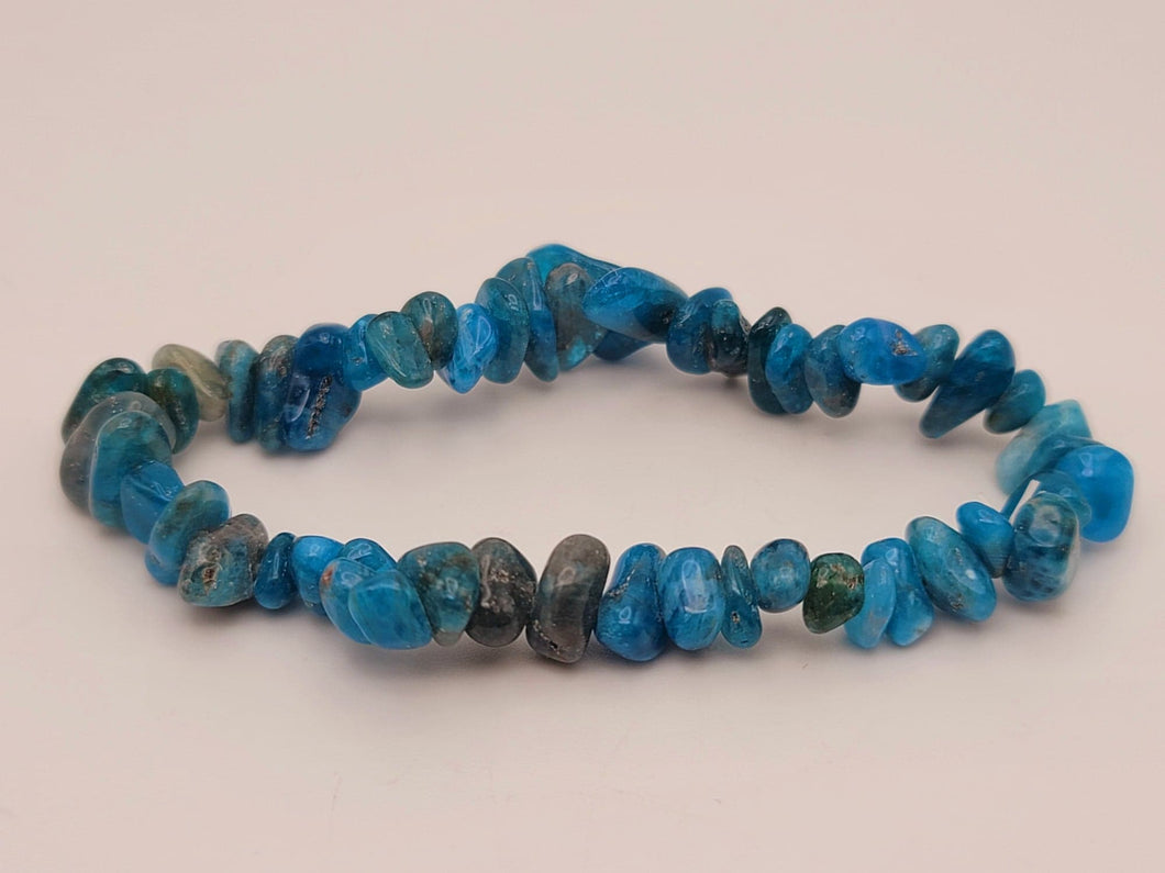 Blue Apatite Chip Bracelet Handmade Genuine Crystal Stretch  Bracelet