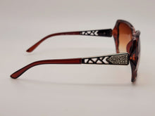 Load image into Gallery viewer, Fashion Big Square Women Luxury Sunglasses Vintage Punk Brown color
