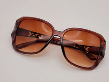 Load image into Gallery viewer, Fashion Big Square Women Luxury Sunglasses Vintage Punk Brown color
