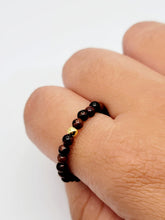 Load image into Gallery viewer, Midi Rings With Garnet Crystals. 1 Golden bead Stretch Ring
