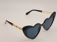 Load image into Gallery viewer, Lb diamond - Heart Shape Heart Sunglasses Retro Vintage Boho
