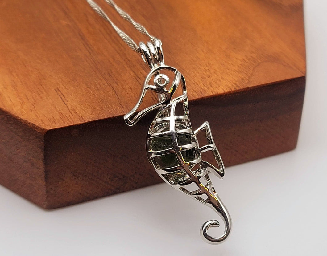 100% Genuine Natural Moldavite Sea Horse Locker Necklace  Silver Tone