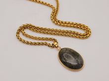 Load image into Gallery viewer, Trendy Labradorite Heart Choker Necklace Gold tone Gorgeous Choker
