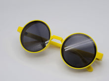 Load image into Gallery viewer, Steampunk Goggles Glasses Round Sunglasses Emo Retro Yellow
