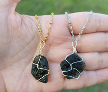 Load image into Gallery viewer, 100 % Raw Crystal Moldavite Pendant Necklace Gold Wire Wrapped
